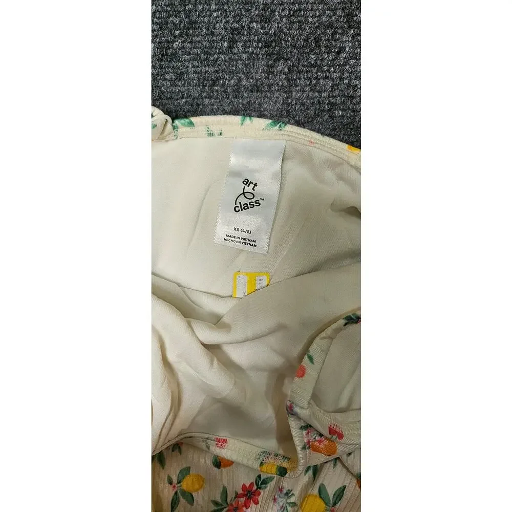 art class girl swimsuit